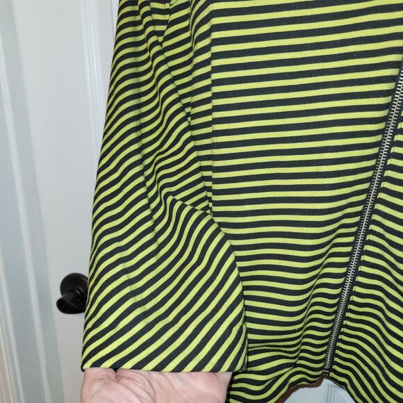 People Like Frank Top 14 Green Striped Moto Zipper Anthropologie Beetlejuice - Picture 3 of 11
